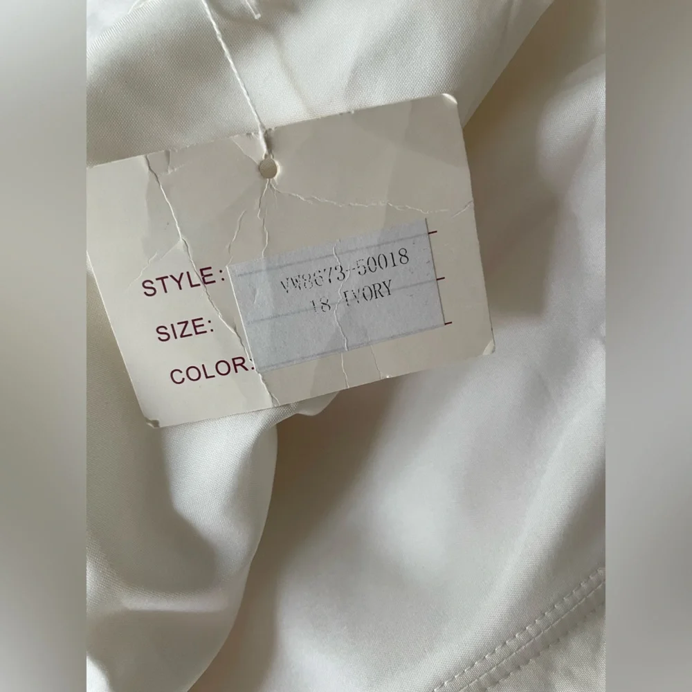 Symphony of Venus wedding gown dress ivory A-Line NWT ~ - Picture 6 of 13